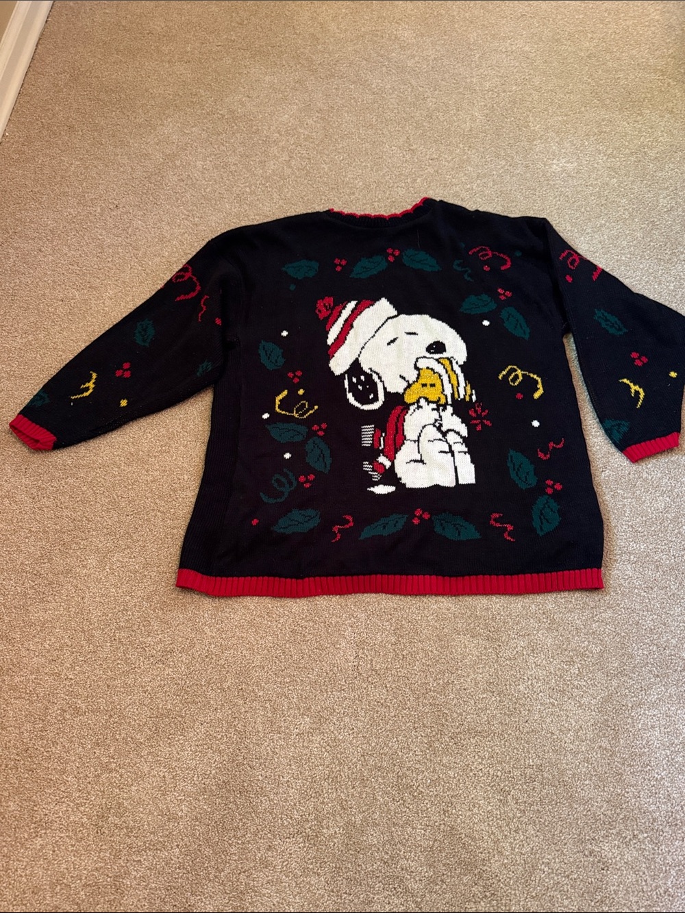 Peanuts Oversized Snoopy & Woodstock Holiday Knit Sweater Size S